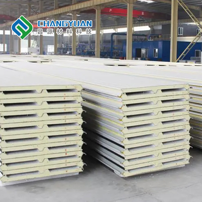品質  Polyurethane Insulated Roof Panels Perfect Combination Of Strength And Insulation 工場
