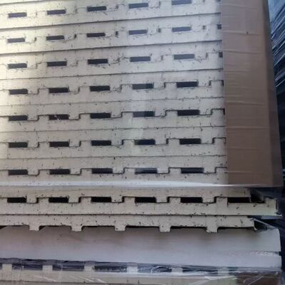 品質  PIR Roof Panels with Polyisocyanurate Foam Core Offering Thermal Conductivity ≤0.02W/m·K, Class B Fire Resistance, and Corrosion Resistant Properties 工場