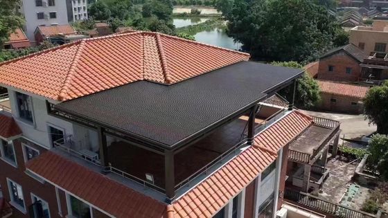 住宅用産業用建物のためのカスタマイズ可能な保温式PUサンドイッチ屋根パネル