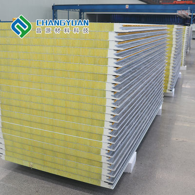 屋外プロジェクトに最適な金属壁パネルとサンドイッチパネルの組み合わせ