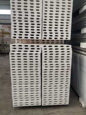 高潔度環境のためのカスタマイズ可能な厚さを持つ防火および防水クリーンルームサンドイッチパネル